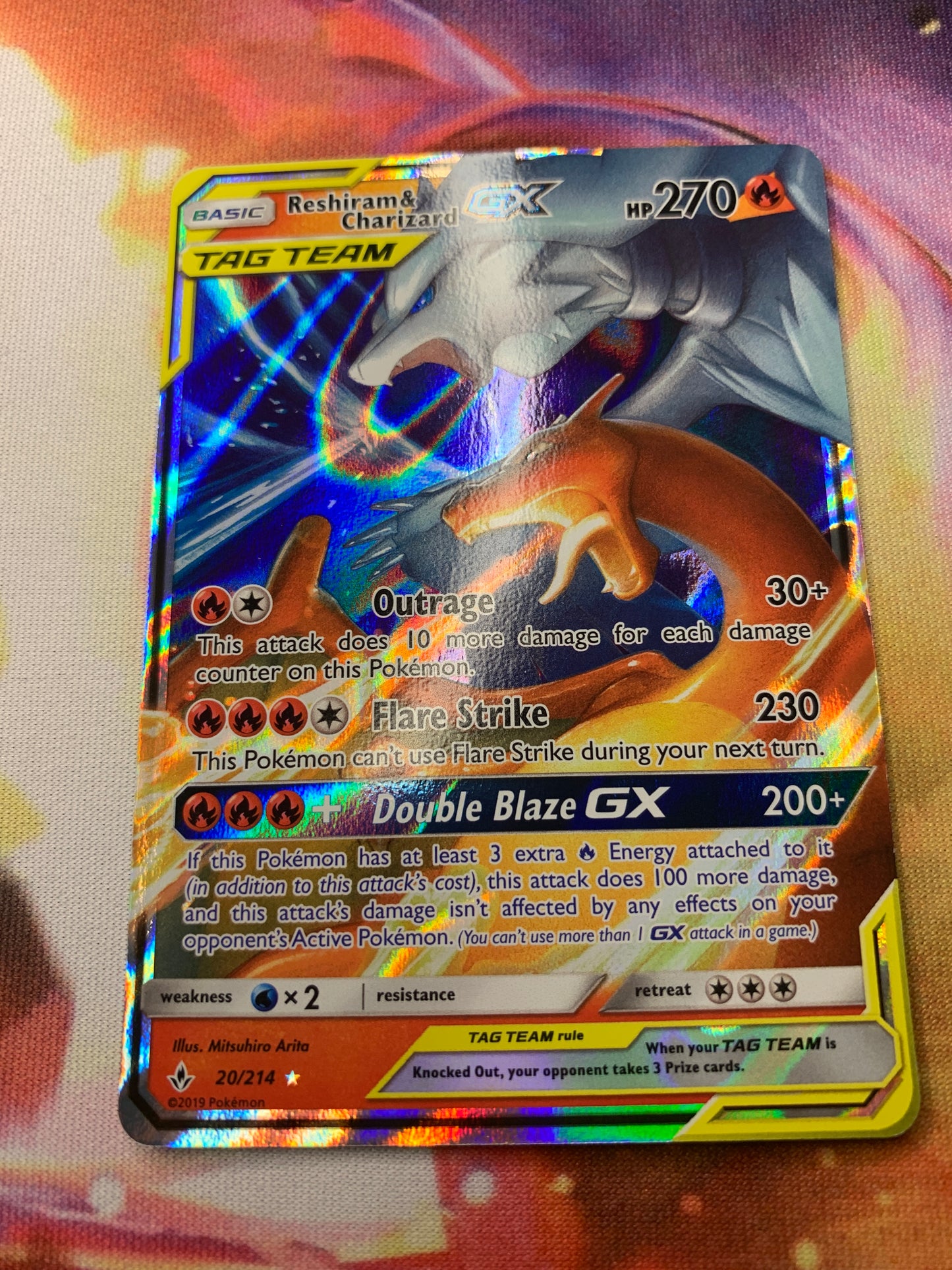 Reshiram & Charizard GX