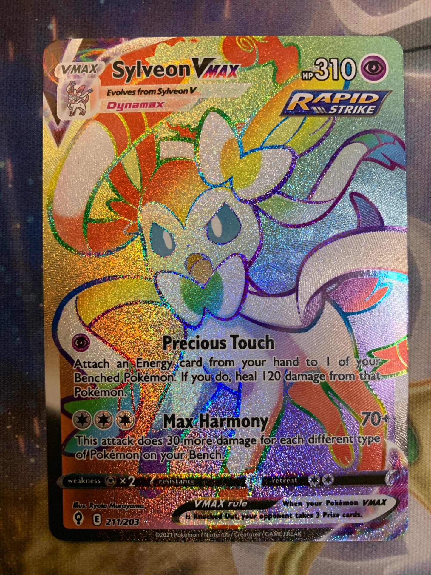 Sylveon VMAX