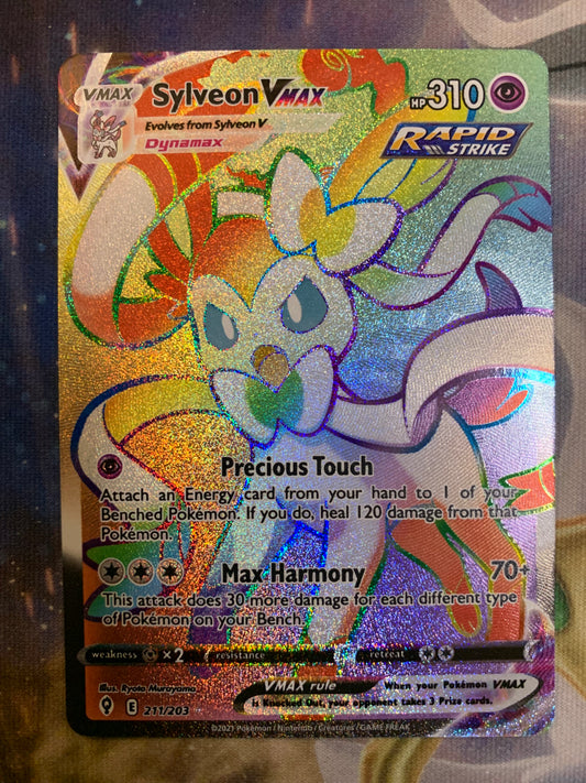 Sylveon VMAX